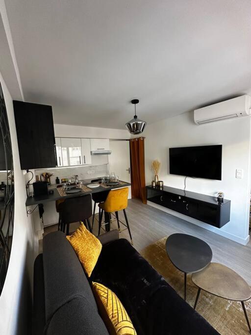 Joli F2, 7 Min De La Gare Apartman Cannes Kültér fotó